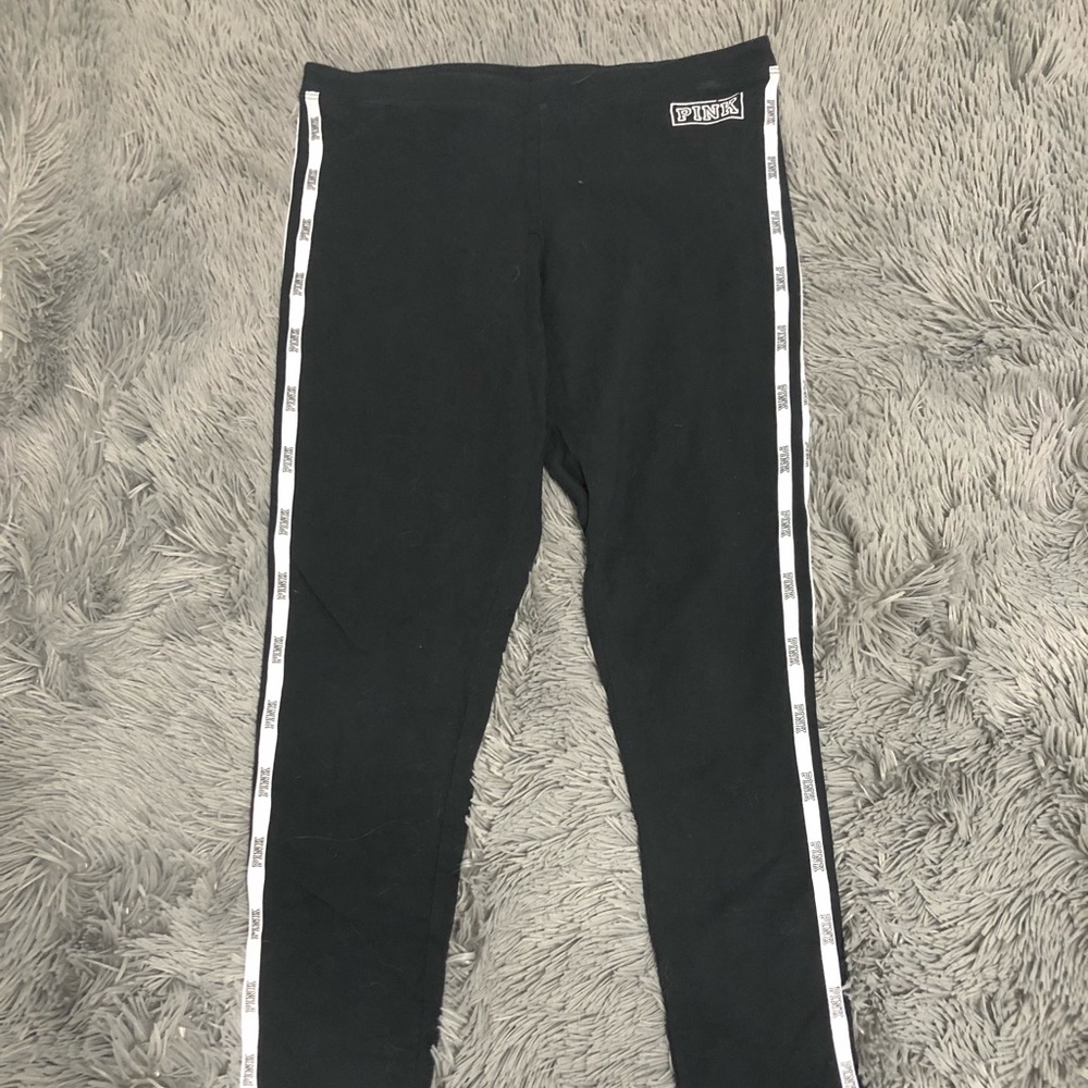 Victoria’s Secret PINK leggings